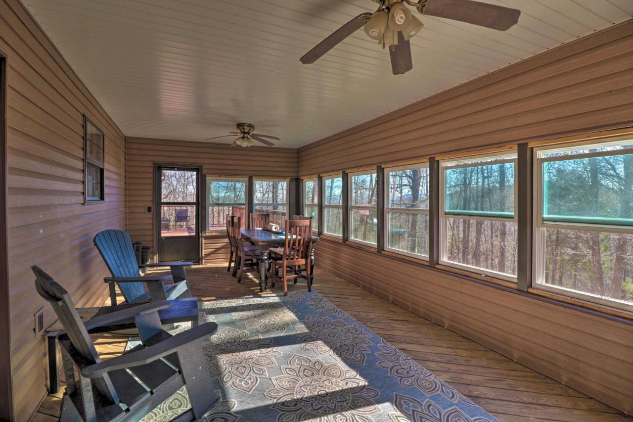 Secluded Marble Falls Family Home With Mtn Views! Luaran gambar